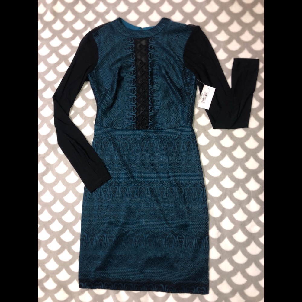 GUESS turquoise & black long sleeve dress